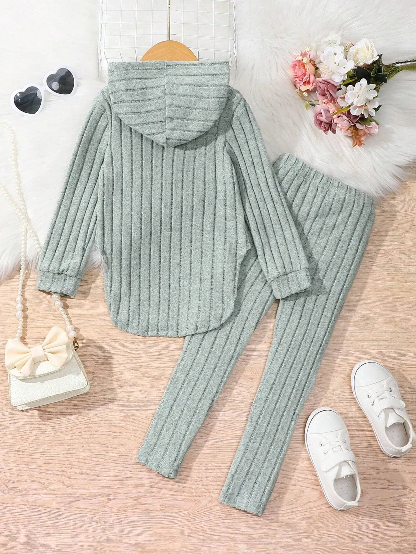 2pcs/Set Girls Heart Embroidery Striped Hoodie Sweatshirt And Slim Pants Casual Outfit, Autumn