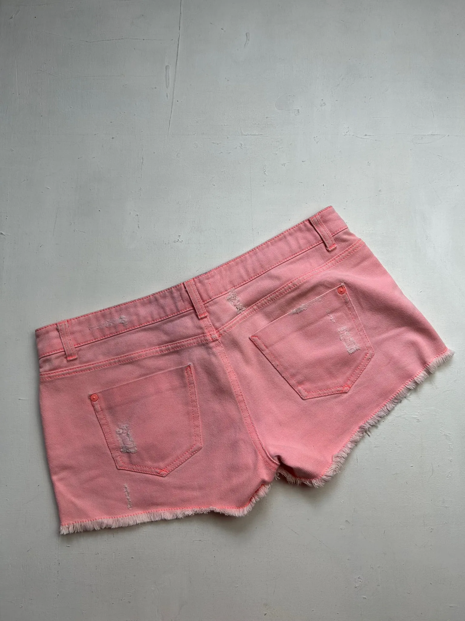 Baby pink low rise mini short (M)