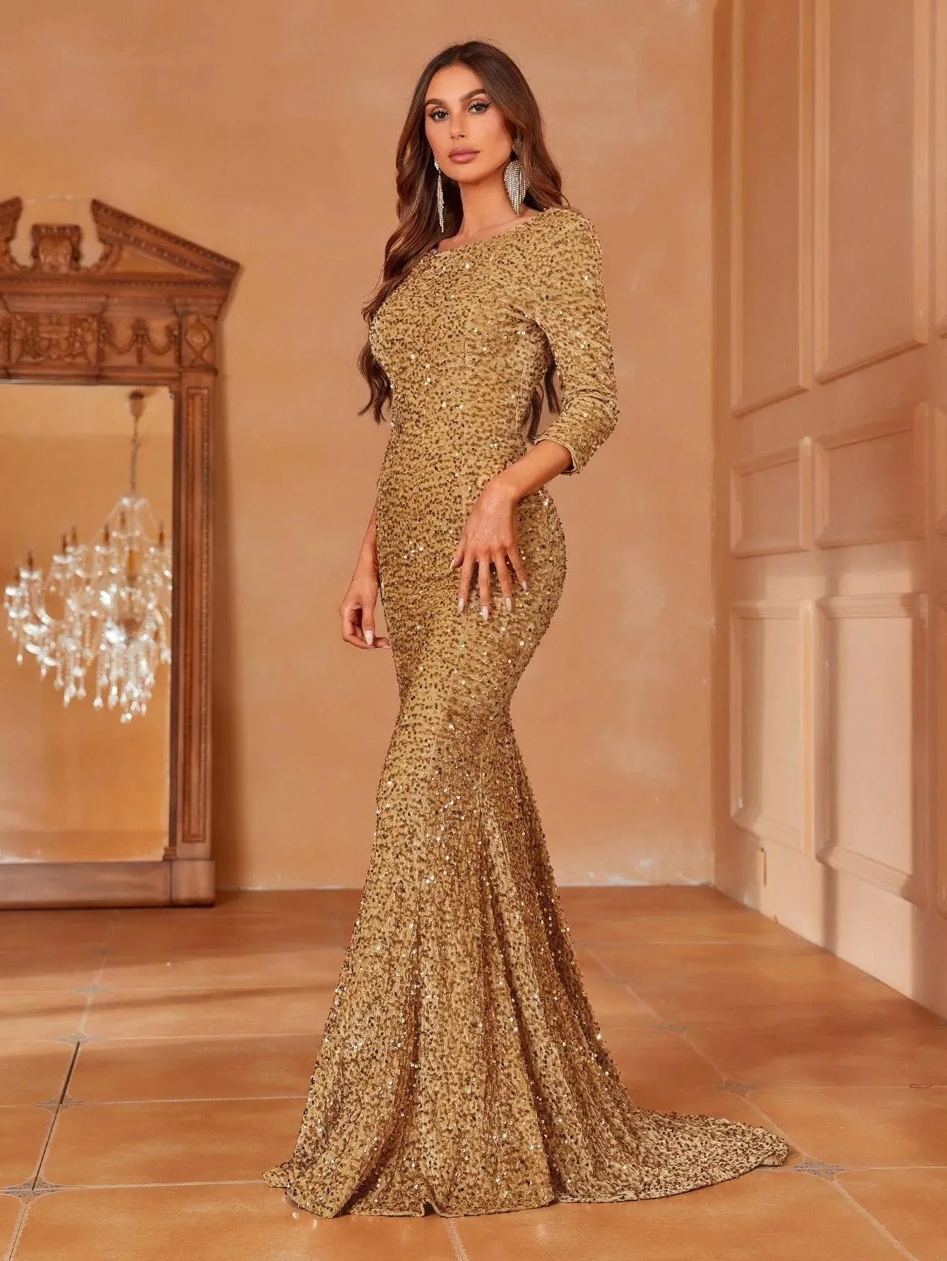 Backless 3/4 Sleeve Sequin Mermaid Dresses