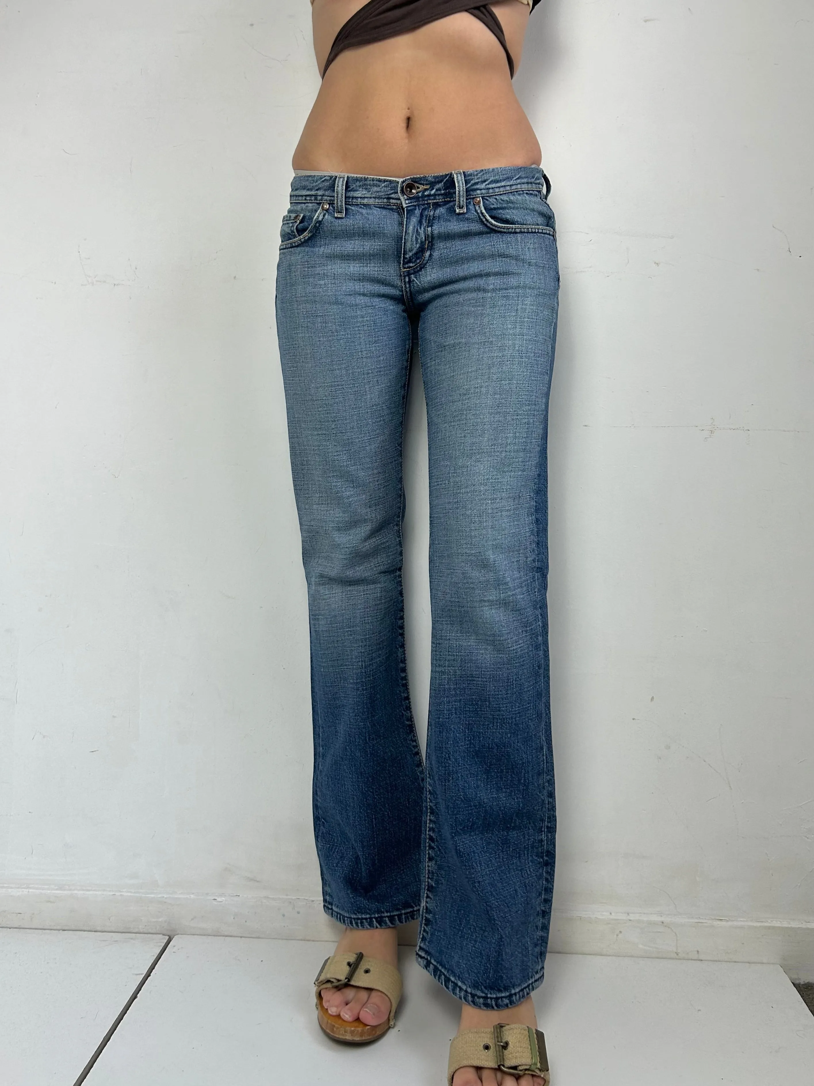 Blue denim low rise straight pants (S)