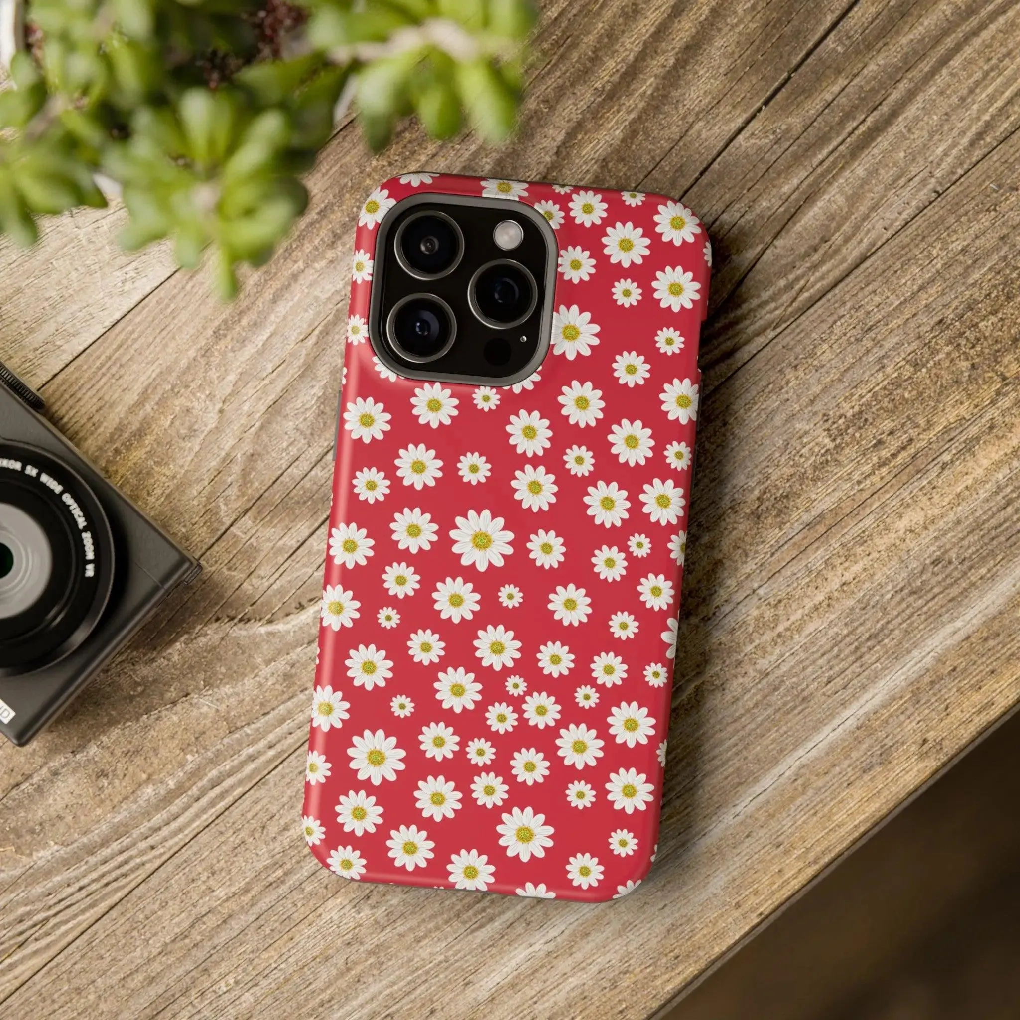 Delightful Daisies | Red Flower Case