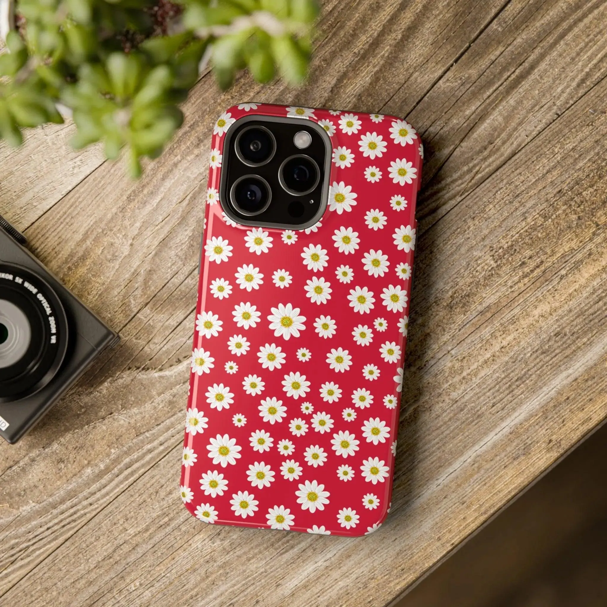 Delightful Daisies | Red Flower Case