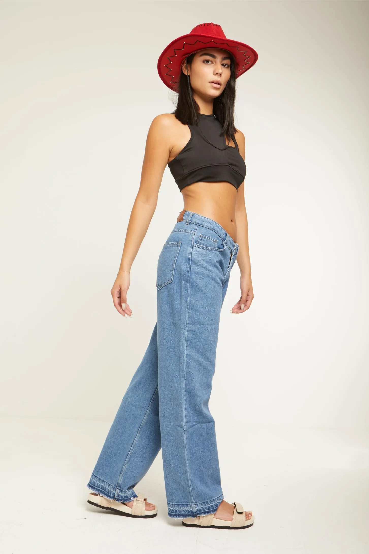 MID RISE WIDE LEG JEANS