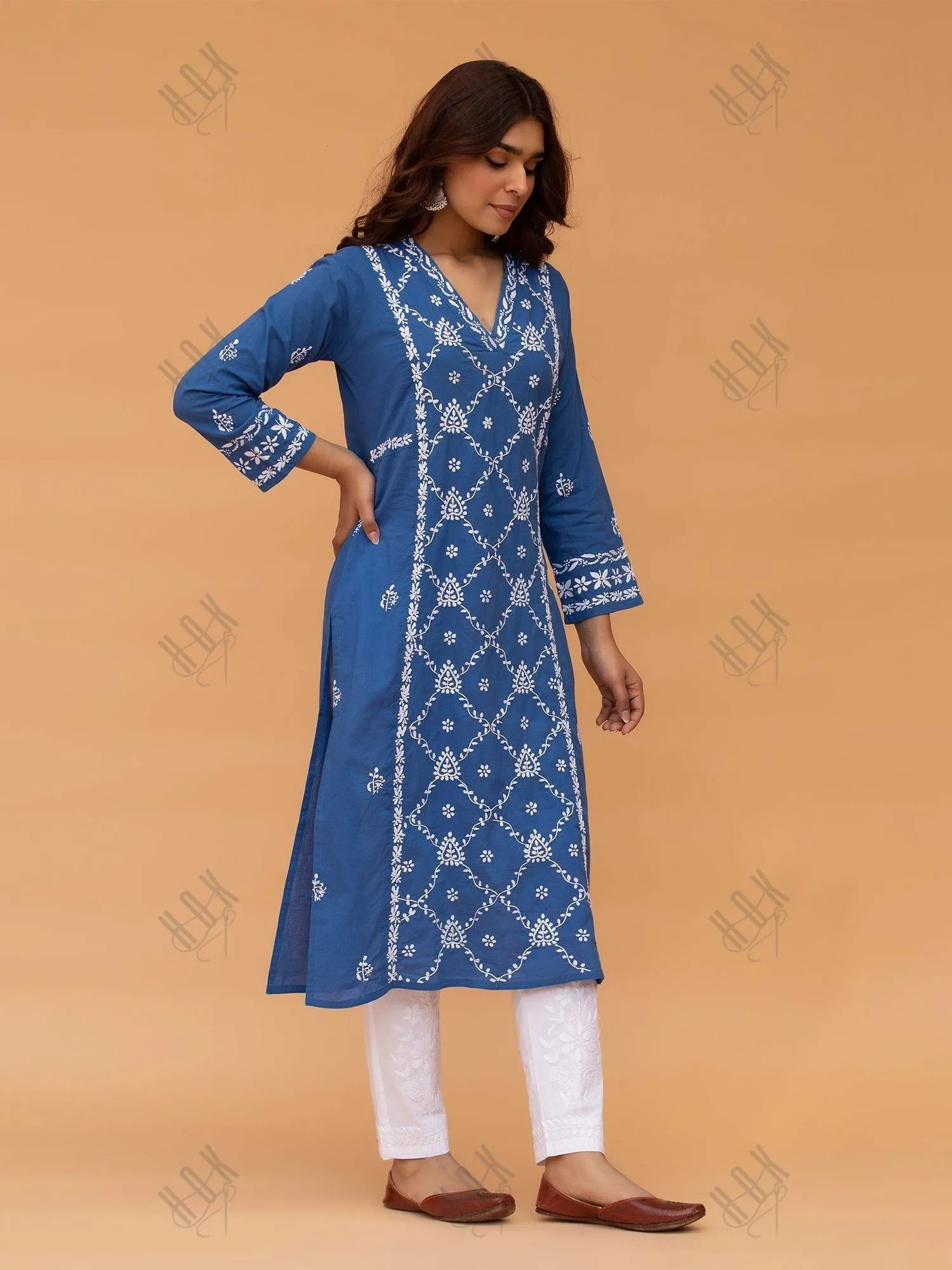 Saba Chikankari kurta in cotton - Blue