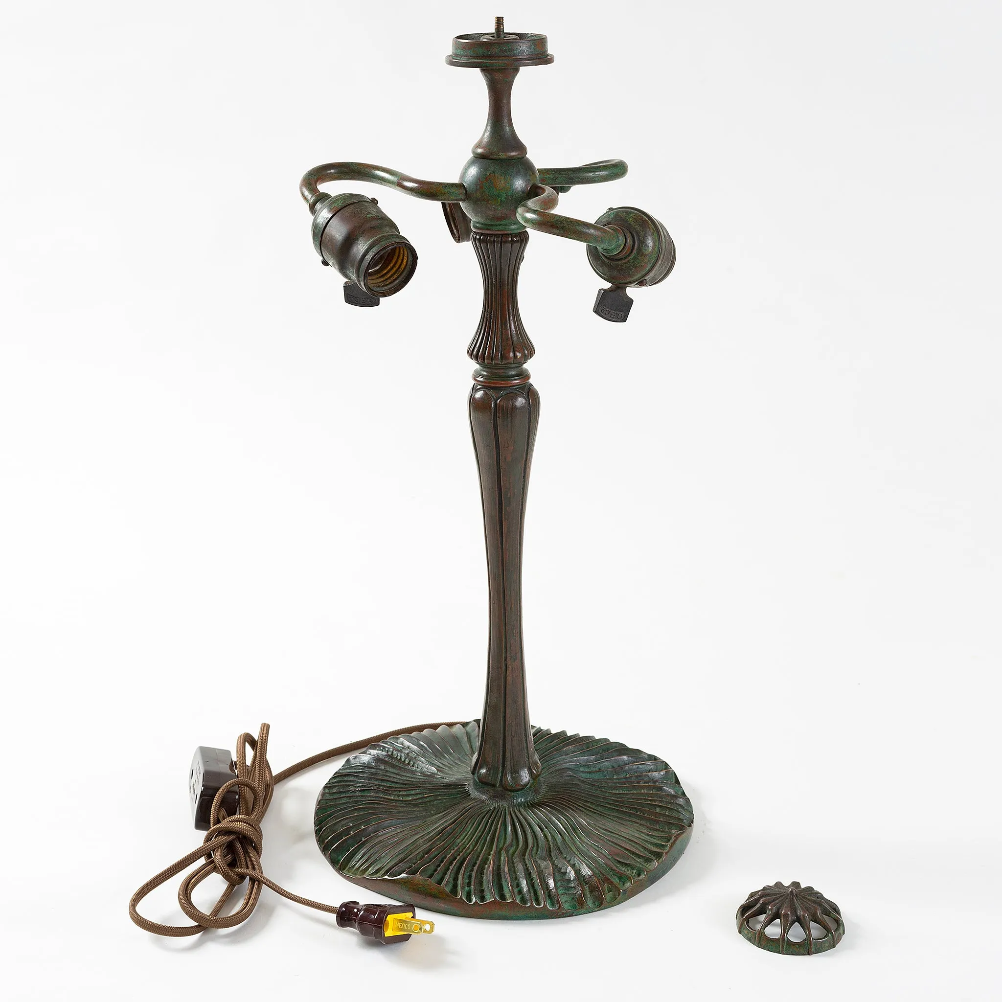 Tiffany Studios New York "Spider" Table Lamp